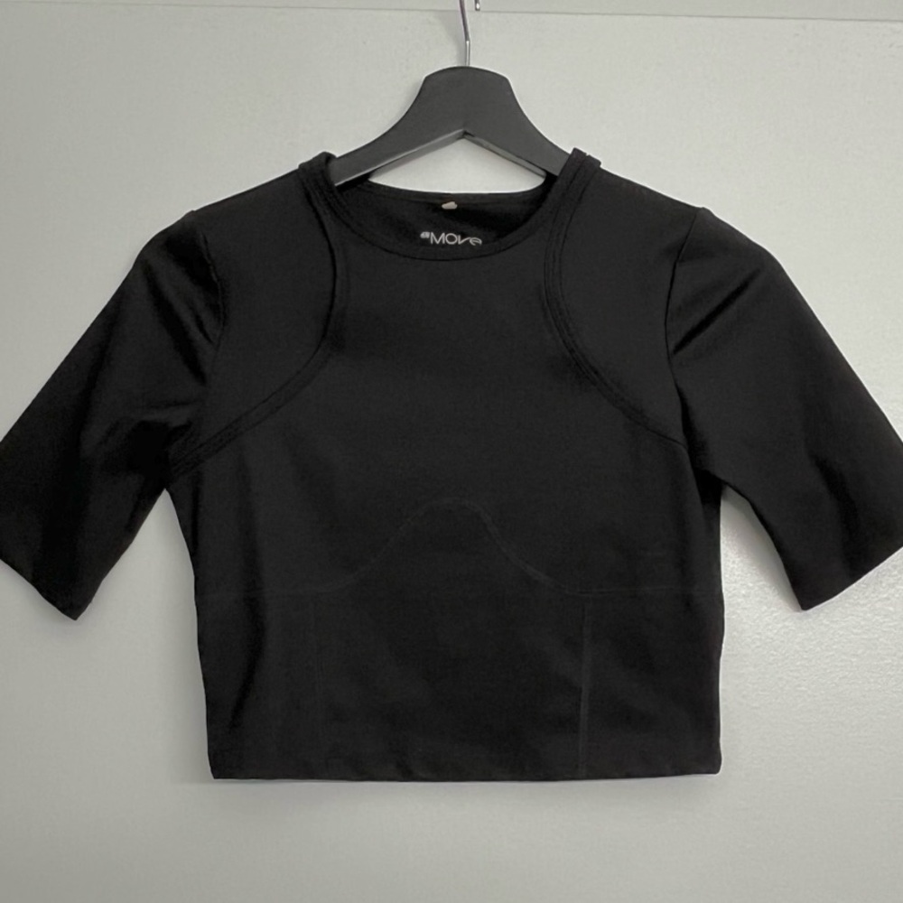 H&M MOVE Black Short-Sleeve Sculpted Seam Top